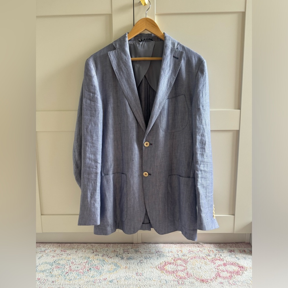 Men’s Gutteridge Italian linen blazer with double vent, blue herringbone